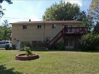 3rd image of 1626 Shoreham Dr