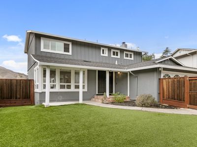 1 Sequoia Way, Pacifica, CA, 94044