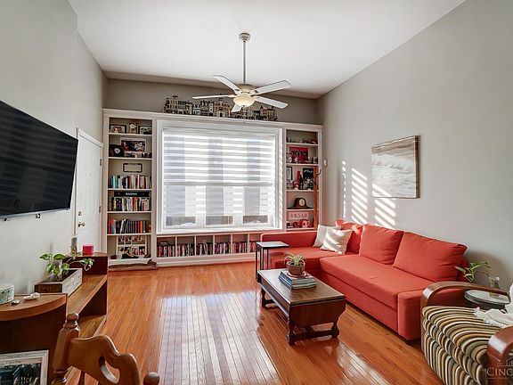 5th image of 2116 Fulton Ave Unit 13