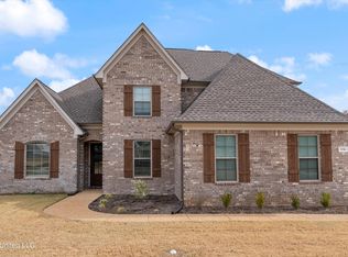 3196 Winterwood Dr, Hernando, MS 38632