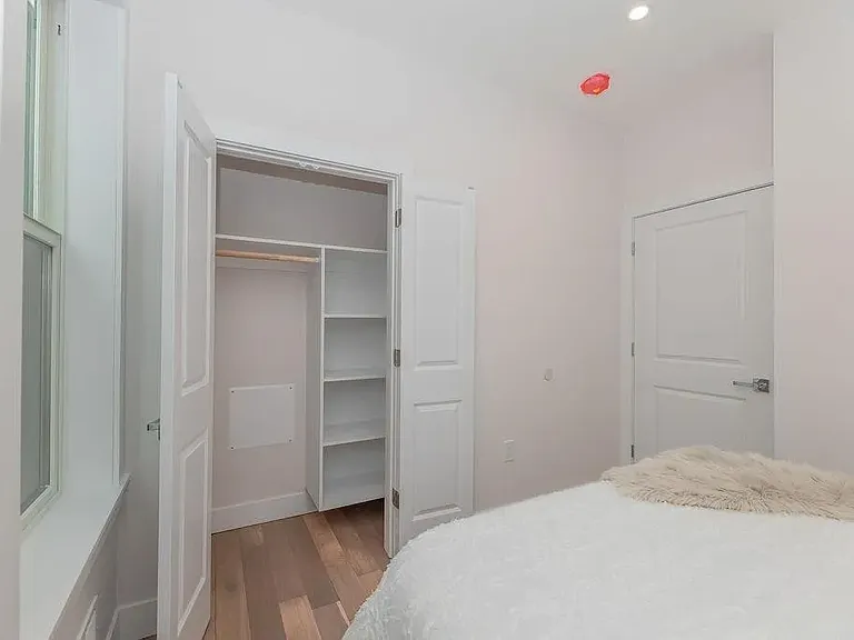 90 Ferry St #1 — Photo 18