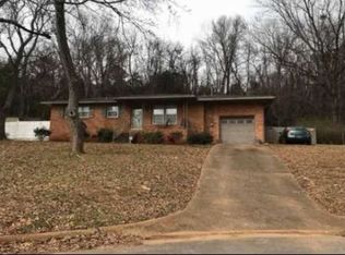 3616 Avondale Dr NW, Huntsville, AL 35810