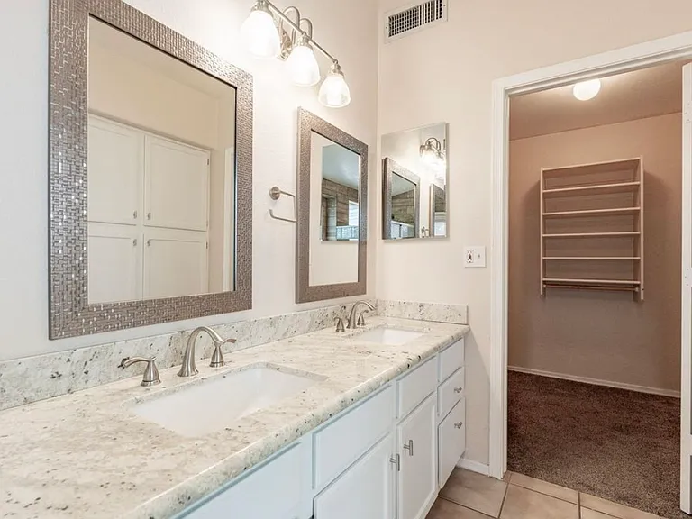 4460 E Verbena Dr — Photo 17