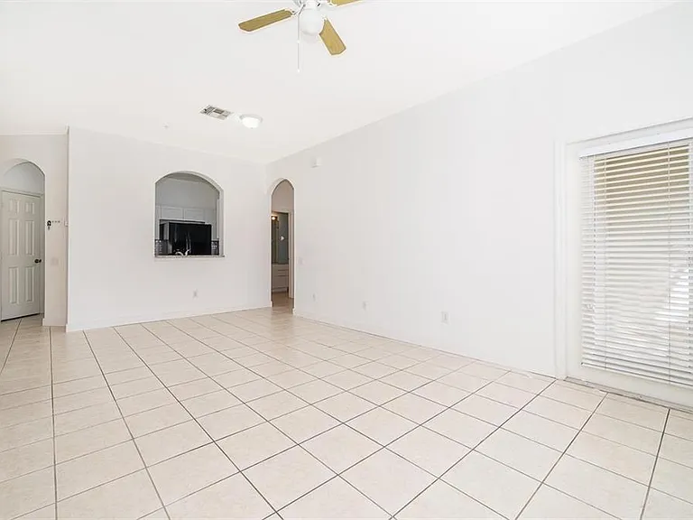 6166 Stevenson Dr #302 — Photo 6