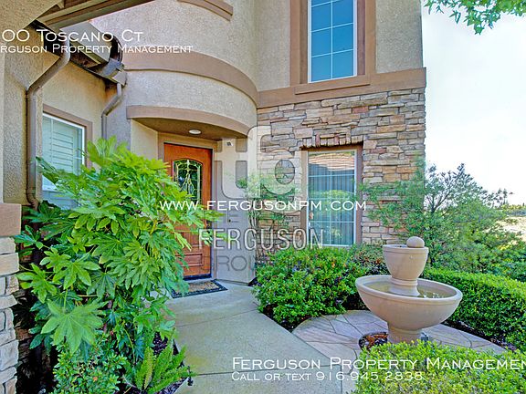2nd image of 300 Toscano Ct
