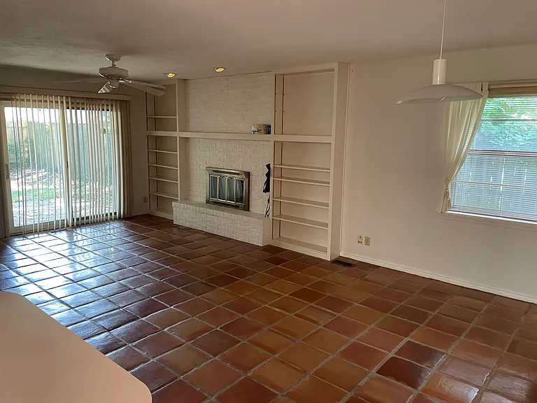 1218 Cherry Stone St — Photo 5