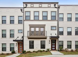 2134 Holtz Ln, Atlanta, GA 30318