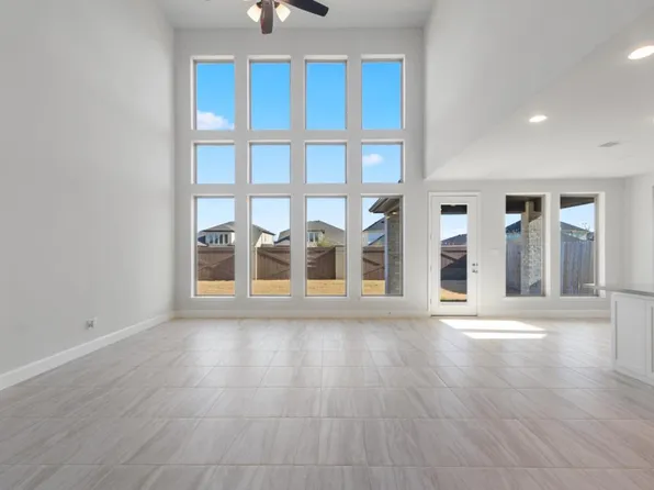 331 Old Silo St, Richmond, TX