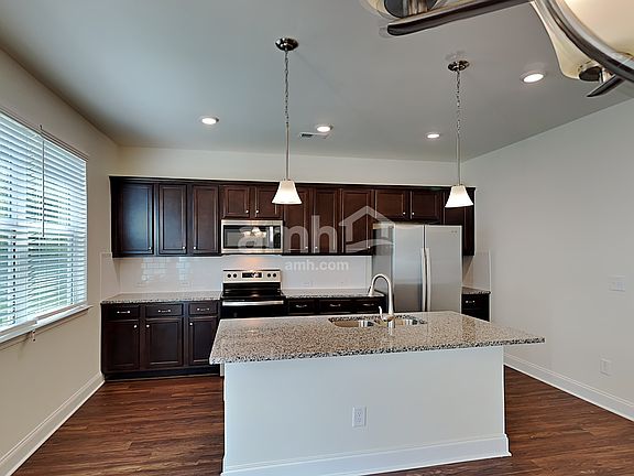5th image of 6188 Bridlewood Ln