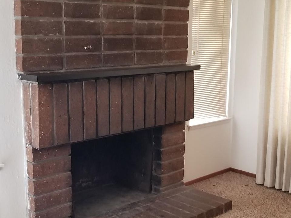2nd image of 18 Cheltenham Way