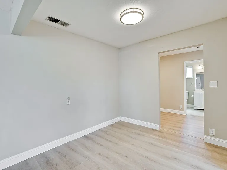 3000 Santa Maria Ave — Photo 18