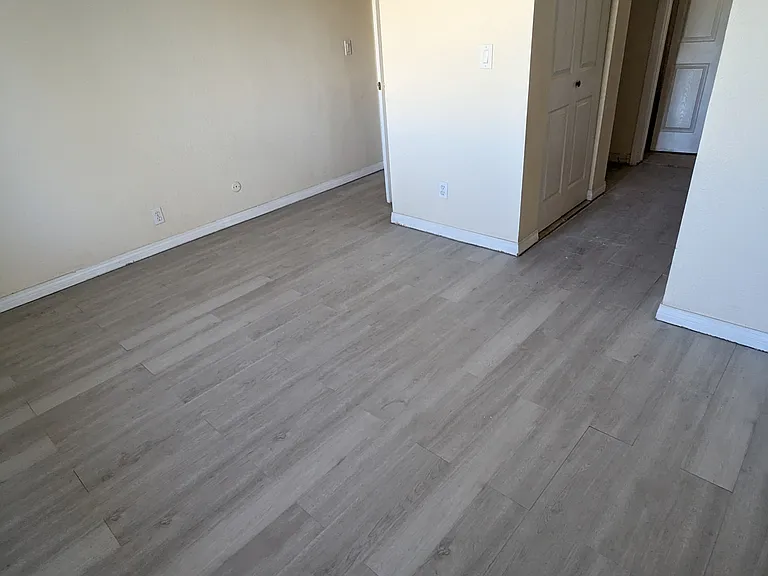 240 W Lincoln Ave W #6 — Photo 21