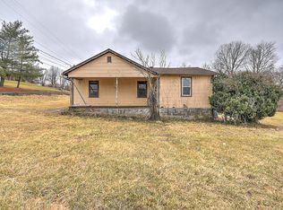 1239 Pendergrass Rd, Bristol, VA 24201