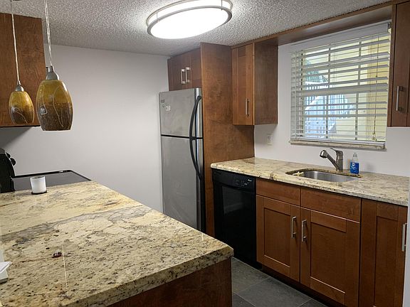 3rd image of 6315 La Costa Drive #E