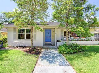 3211 Castlewood St, Houston, TX 77025