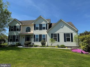 229 Glen Loch Dr, Honey Brook, PA 19344