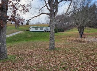 20829 Beckley Rd, Flat Top, WV 25841