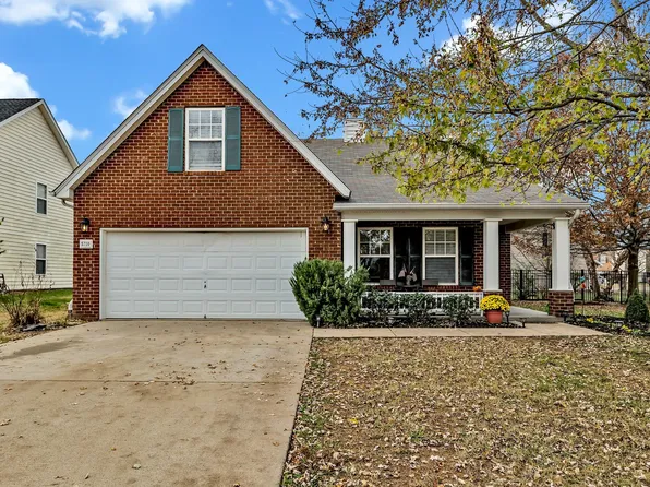 5710 Roxbury Dr, Murfreesboro, TN 37128