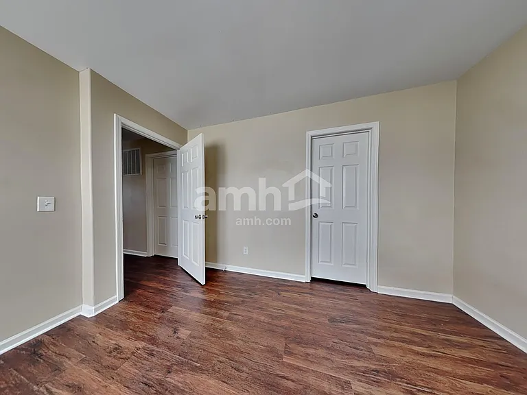406 Flint Dr — Photo 16
