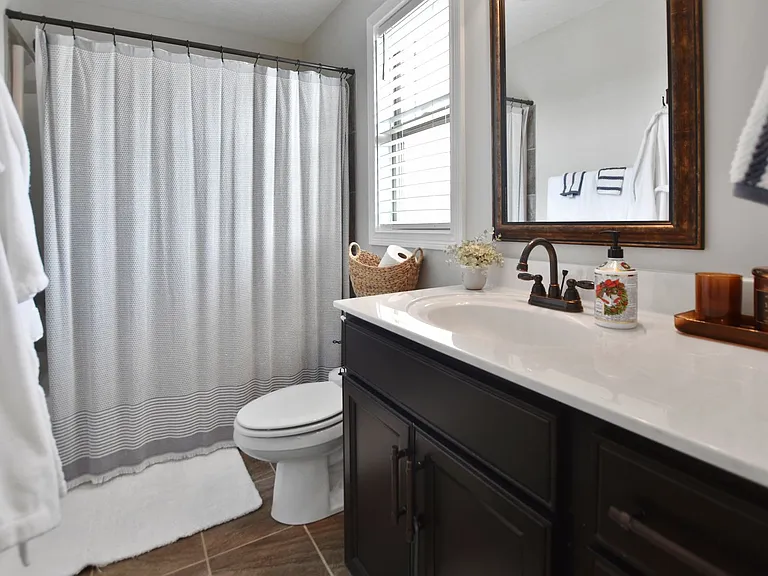 1517 Ellie Piper Cir — Photo 17
