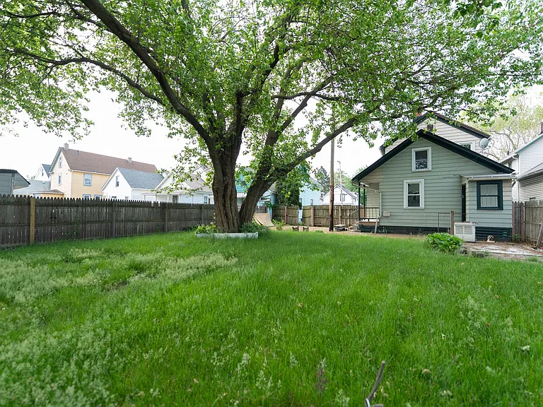 1310 Buhrer Ave — Photo 3