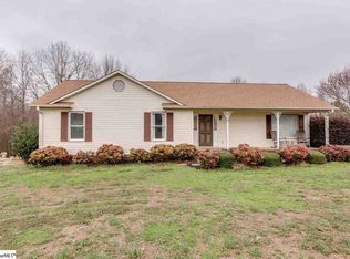 310 Palmer Ct, Inman, SC 29349