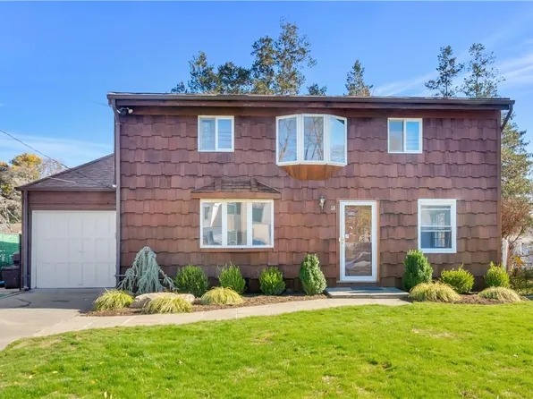 18 Miller Terrace, White Plains, NY 10607