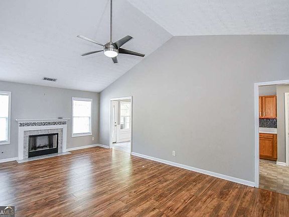 5th image of 4148 Deer Springs Way