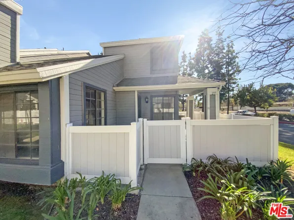 277 Fern Ct, Azusa, CA 91702