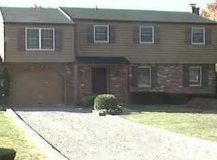 131 N Pine Cir, Gibsonia, PA