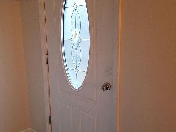 3rd image of 624 Palestine St