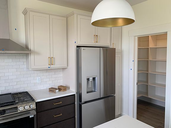 5th image of 6554 Ravine Point Dr NE