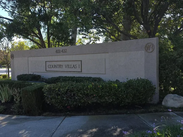 402 Country Club Dr APT D, Simi Valley, CA 93065