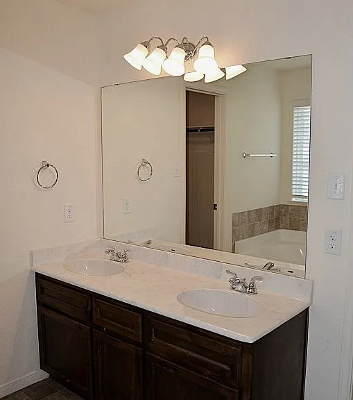 6702 Keechi Valley Dr — Photo 20