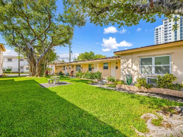 1708 Van Buren St, Hollywood, FL