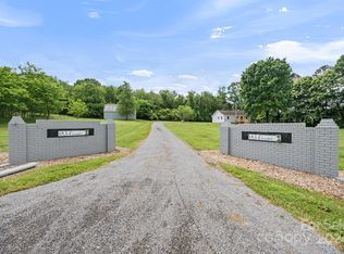 3501 Love Rd, Claremont, NC 28610