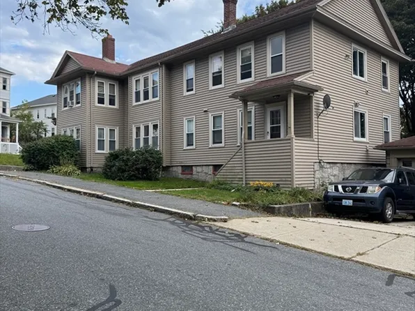 93-95 Plantation St, Worcester, MA 01604
