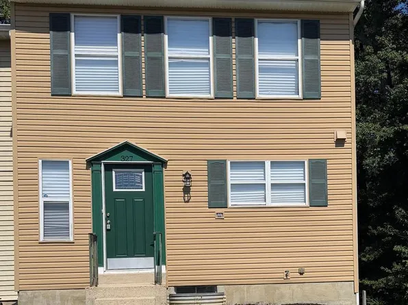 327 Woodside Pl, Waldorf, MD 20601