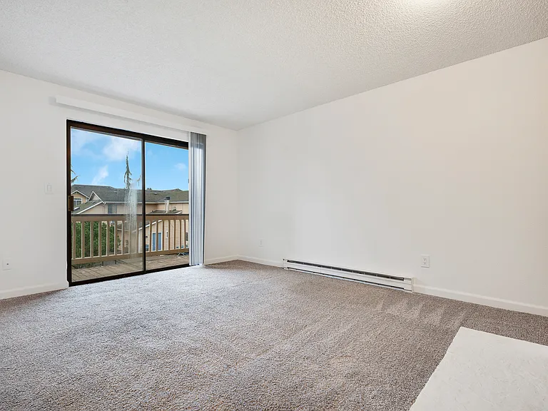 Crystal Springs Apartments — Photo 53