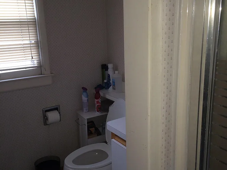1628 Adams St #2 — Photo 8