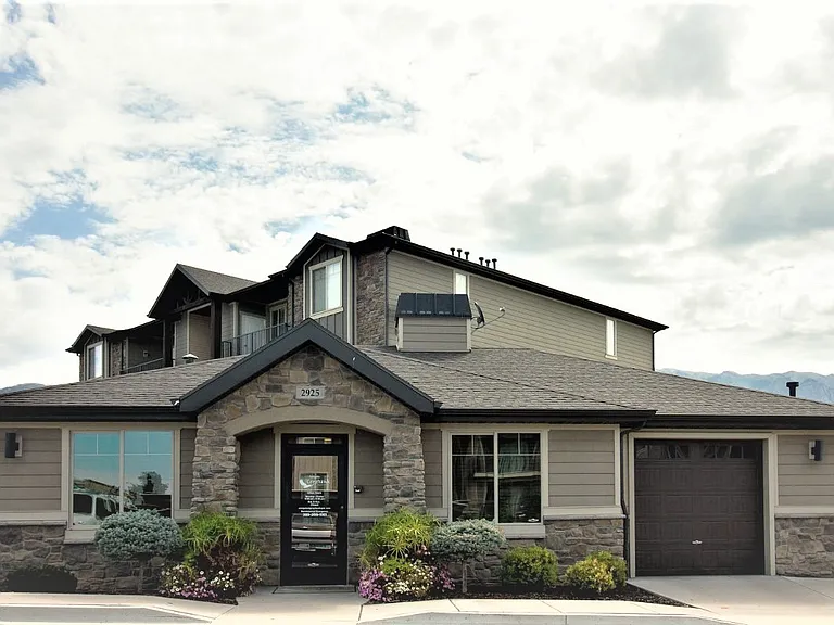 Eastgate at Greyhawk — Photo 6