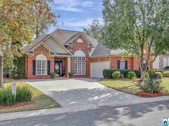 4th image of 4215 Hathaway Ln