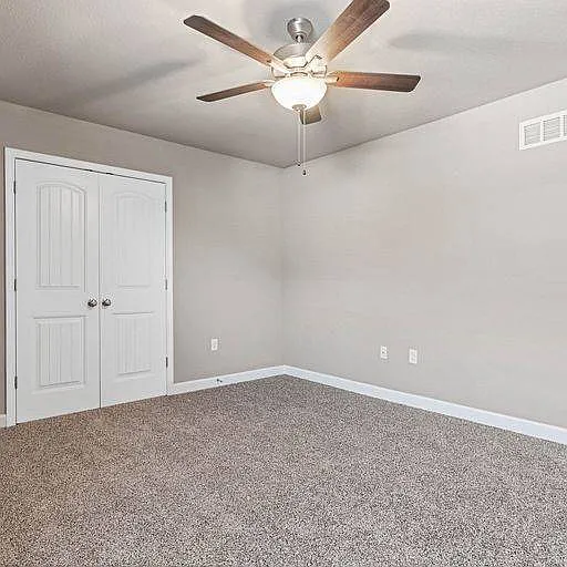 Traditions Townhomes — Photo 9