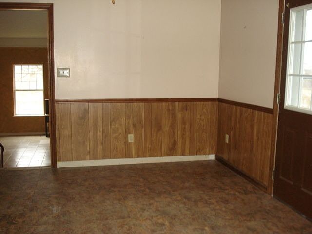2nd image of 1116 Stony Point Rd