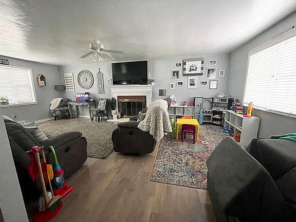 Living room, full view