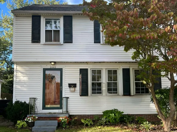 2442 Berdan Ave, Toledo, OH 43613
