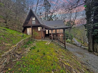 2597 Camp Lightfoot Rd, Hinton, WV, 25951