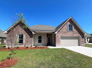 6467 Highland Dr, Addis, LA 70710
