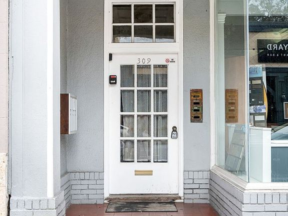 2nd image of 309 Lorton Ave APT 2