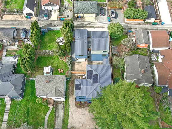 5th image of 3831 35th Ave W #B